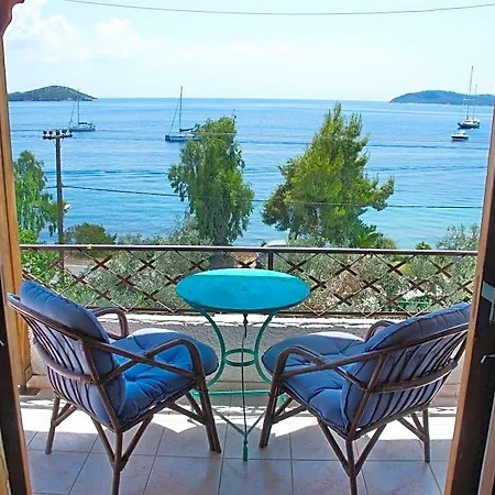 Otel Azalea İskados